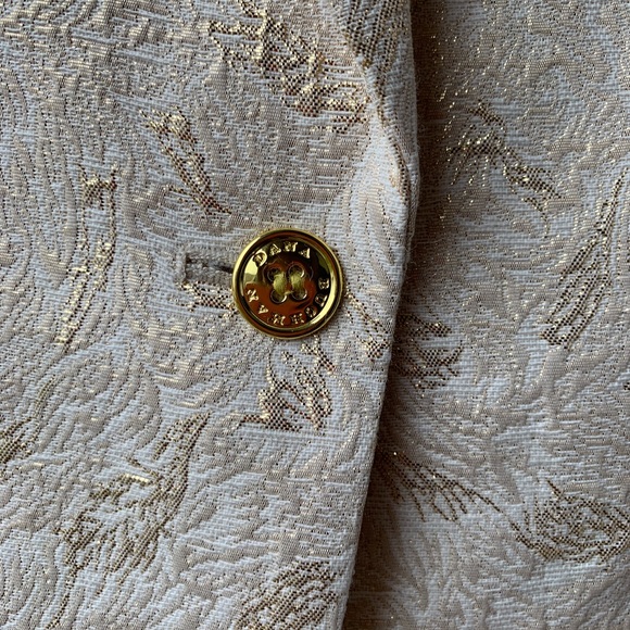 💕 Dana Buchman Gold and Cream Blazer - Picture 3 of 8
